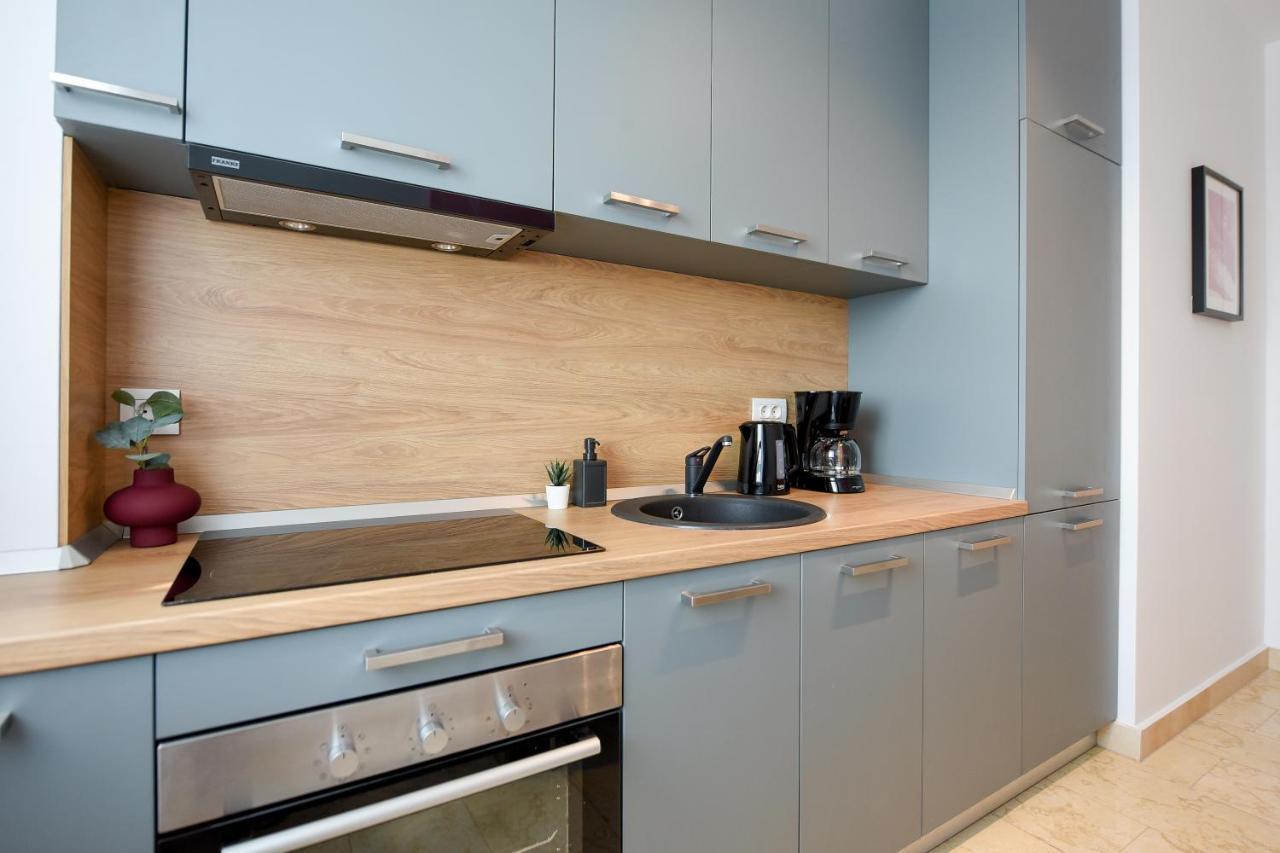 Eye Candy Romexpo 2-Bedroom With Free Parking Bucarest Esterno foto