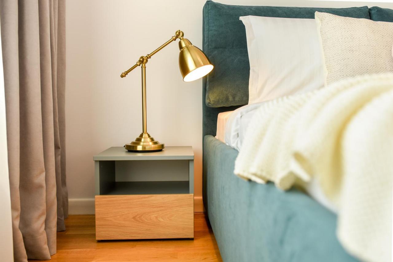 Eye Candy Romexpo 2-Bedroom With Free Parking Bucarest Esterno foto
